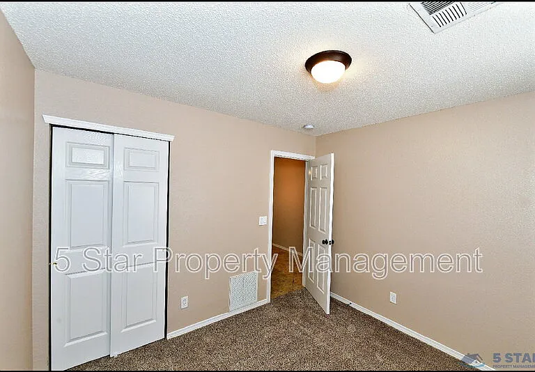 12976 Enrique Gomez Ln — Photo 36