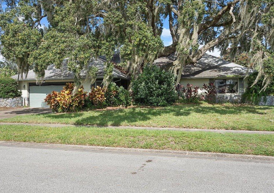 1st image of 1765 Apricot Dr