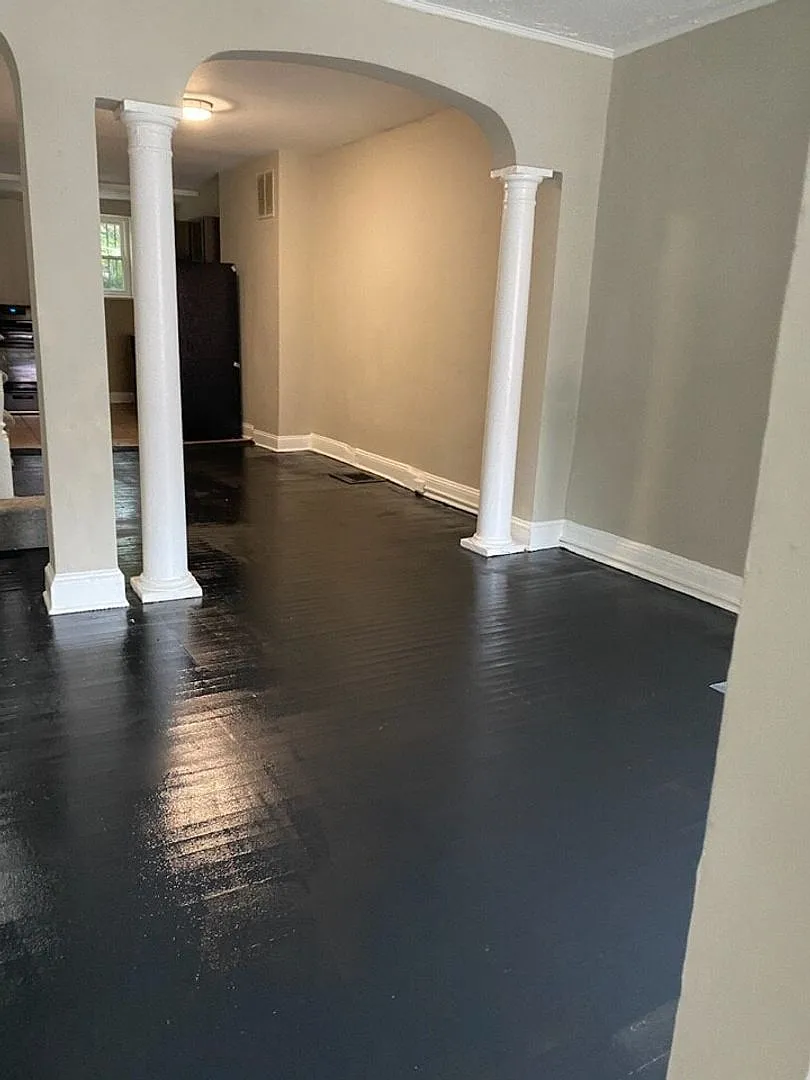 2425 Druid Hill Ave- 2 Bedroom Townhouse — Photo 1