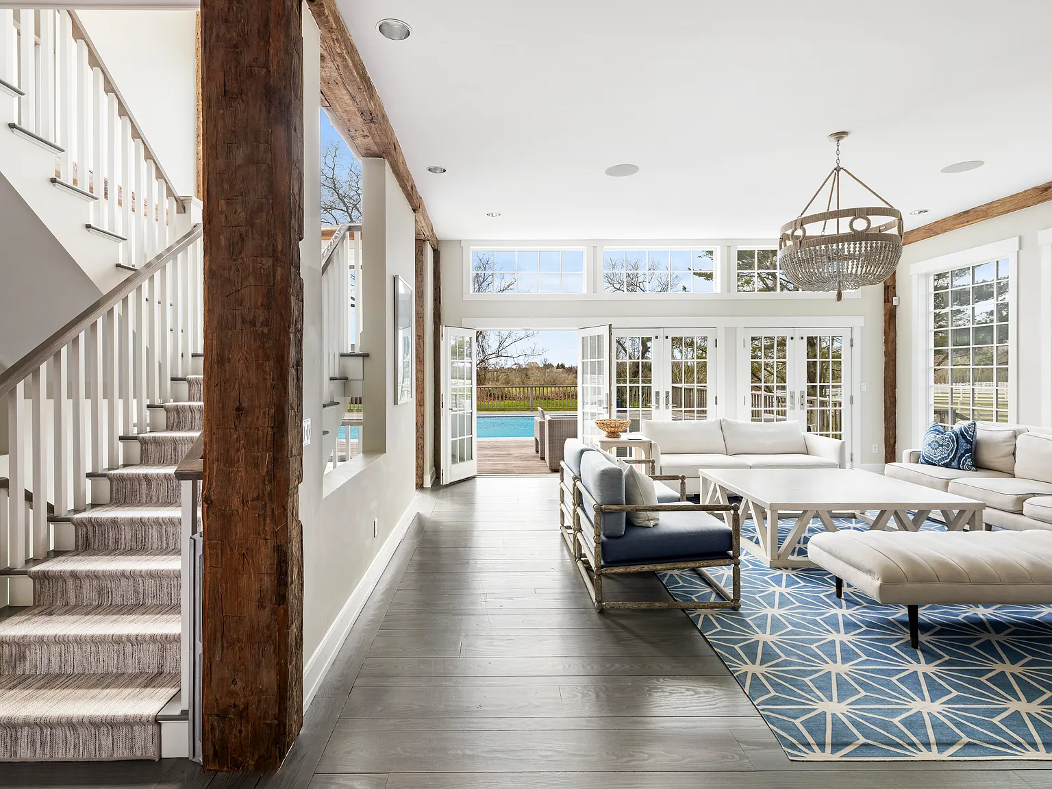 Summer Sanctuary in Wainscott South Overlooking Equestrian Estate — Photo 4