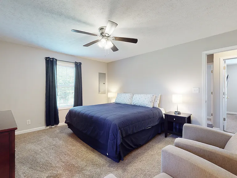 344 Pioneer Dr — Photo 13