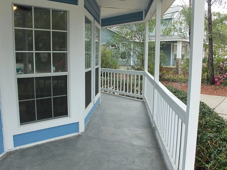 1737 Bolton Village Ln — Photo 2