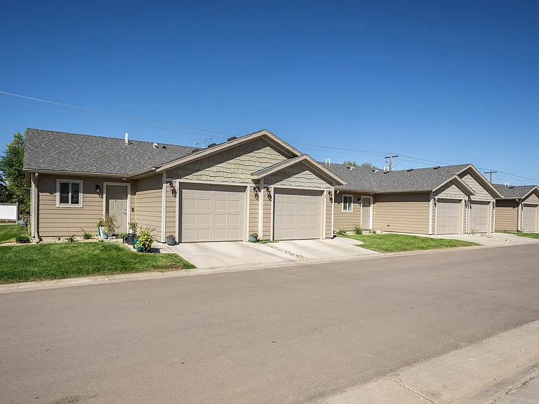 85 Commons — Photo 18