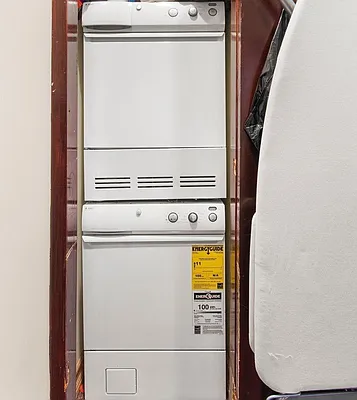 Rented by Kahen Properties | media 29