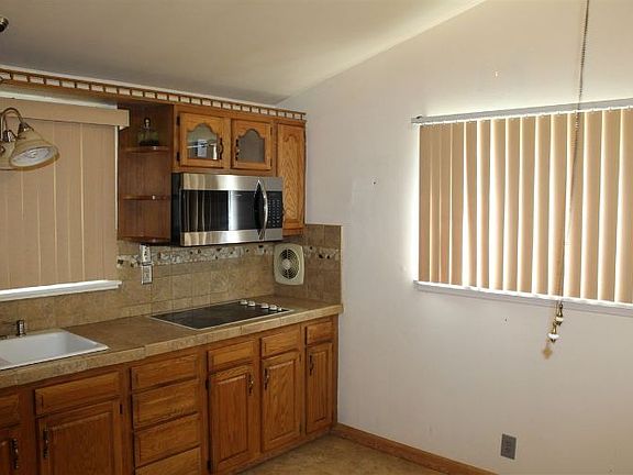 4th image of 1269 Flamingo Dr