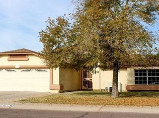 8976 W Stella Ave, Glendale, AZ 85305