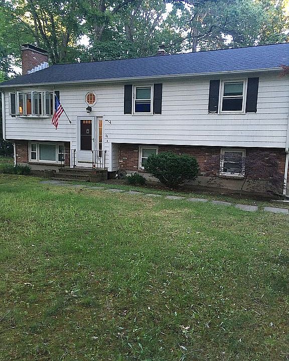2nd image of 36 Old Marlboro Rd