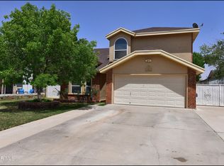 390 Medill Pl, Horizon City, TX 79928