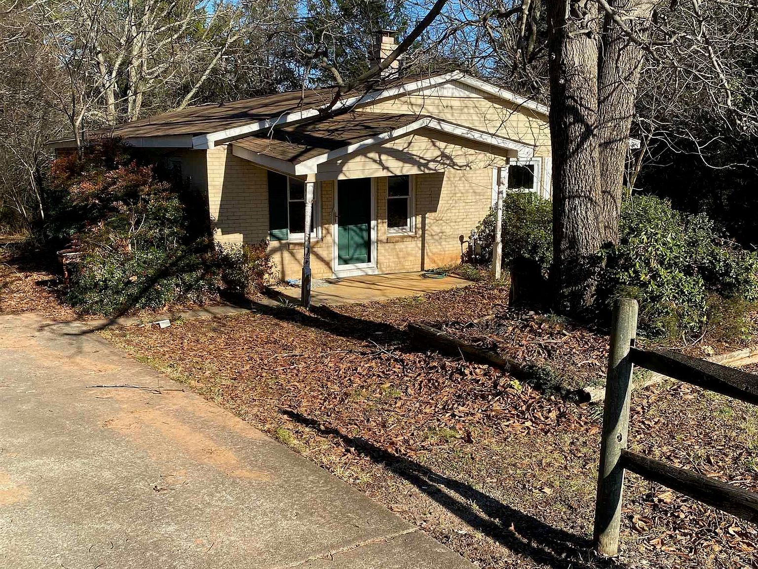 560 Saint Mark Rd, Taylors, SC 29687 Zillow