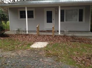 310 Mountain Rd, Hendersonville, NC 28791