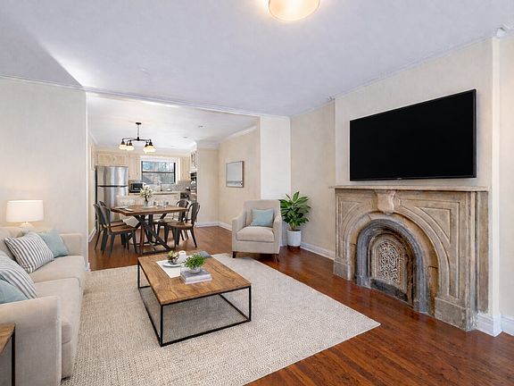 4th image of 788 Jefferson Ave #1
