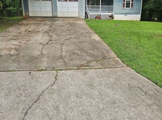 115 Lakeview Dr, Stockbridge, GA 30281