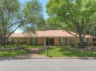 3824 Lands End St, Fort Worth, TX 76109