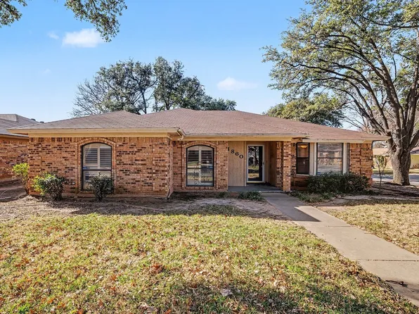 1860 Larkspur Dr, Arlington, TX 76013