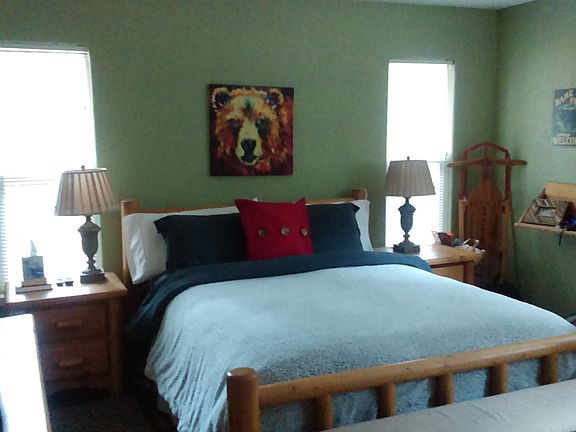3rd image of 759 Anita Dr
