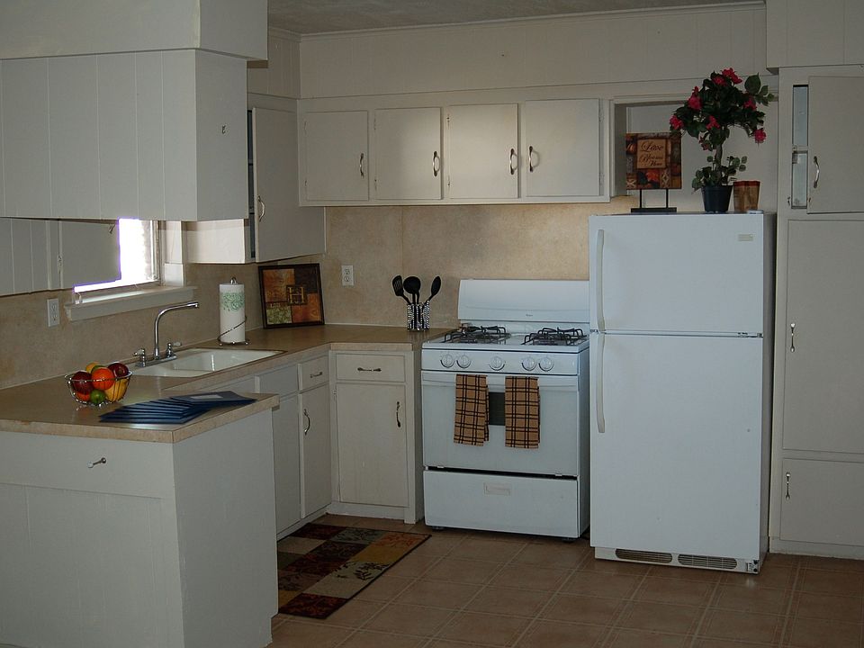 Large Kitchen