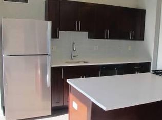 543 N State St, Chicago, IL 60654
