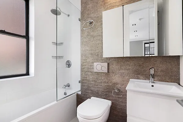 Rented by Compass | media 148