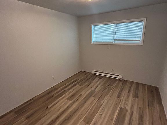 5th image of 319 NE 17th St #6