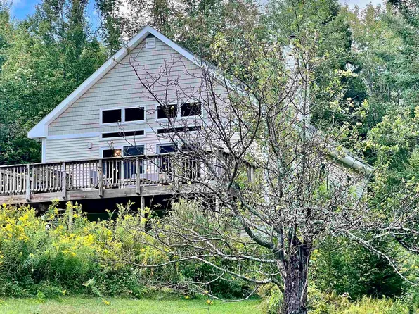 676 Shipman Road, Waterville, VT 05492