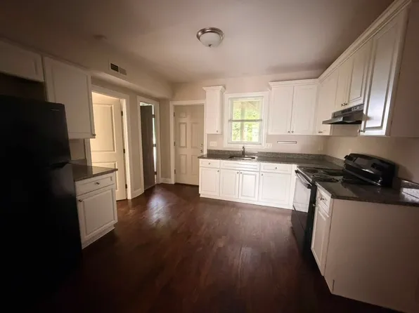 199-207 Howe Ave, Shelton, CT