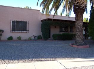 160 E La Huerta, Green Valley, AZ 85614