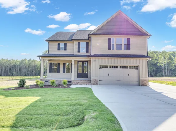 330 Freedom Ridge Dr, Smithfield, NC 27577