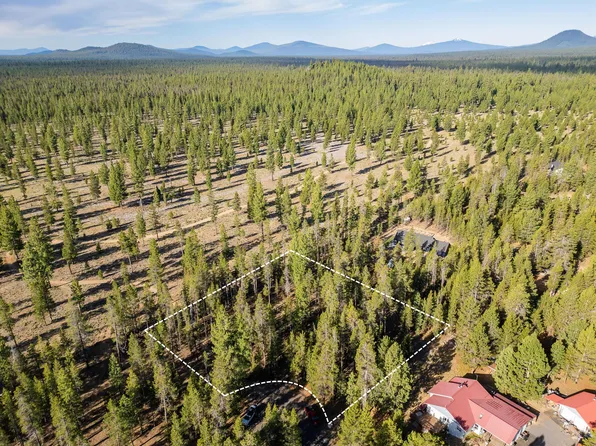 54809 Mountain View Ct, Bend, OR 97707