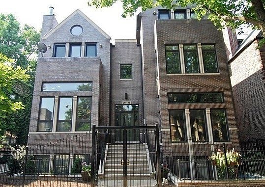 1st image of 2614 N Wilton Ave Unit 3