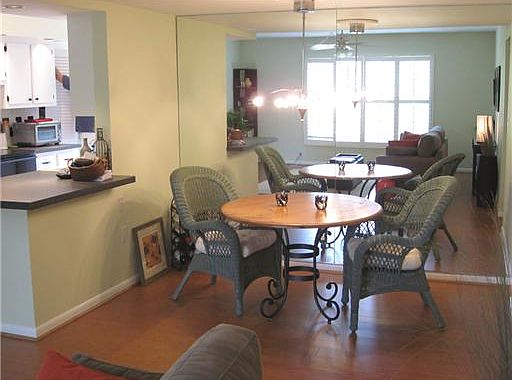 3rd image of 11521 Landing Pl APT E2