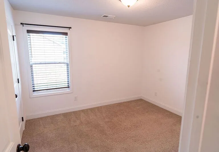 1394 Hardigree Rd — Photo 22