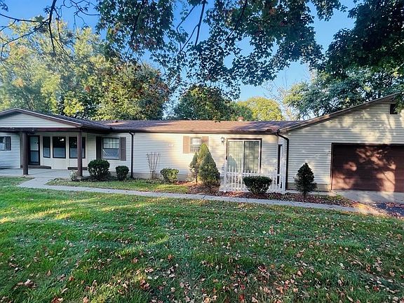 2nd image of 6636 Robin Hood Ln