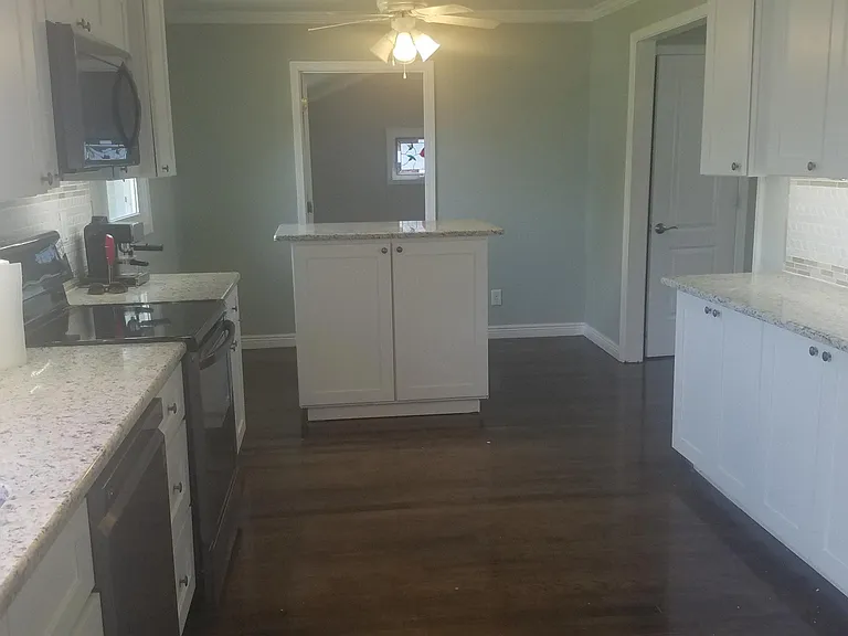 10157 Meadowfield Ln — Photo 8