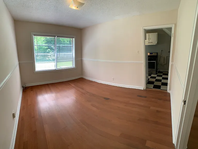 1684 Valley Ave — Photo 18