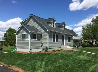 8904 Cherry St, Manassas, VA 20110