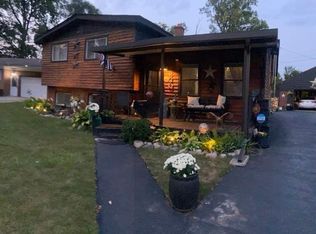 2830 Riegle Ave, Flint, MI 48506