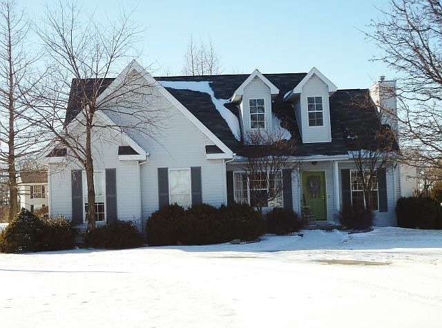 1st image of 1617 S Willow Dr