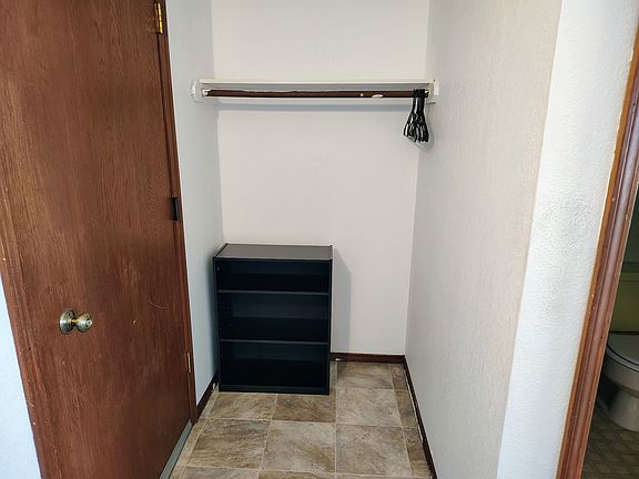 5th image of 1546 S Cushman St #206