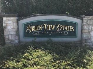 1917 Cornelia Ct, Faribault, MN 55021