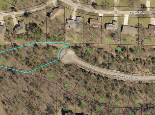 325 Woodbridge Estates Dr, Branson, MO 65616