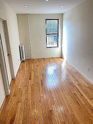5th image of 188 Wadsworth Ave APT 17