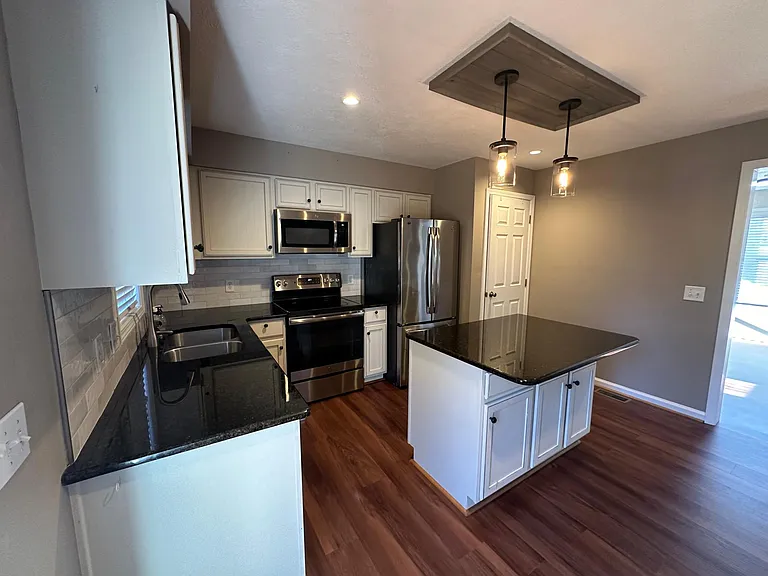 10130 Washam Potts Rd — Photo 5