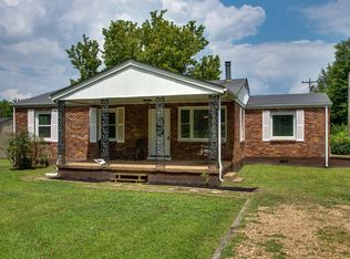 1308 Old Charlotte Rd, White Bluff, TN 37187