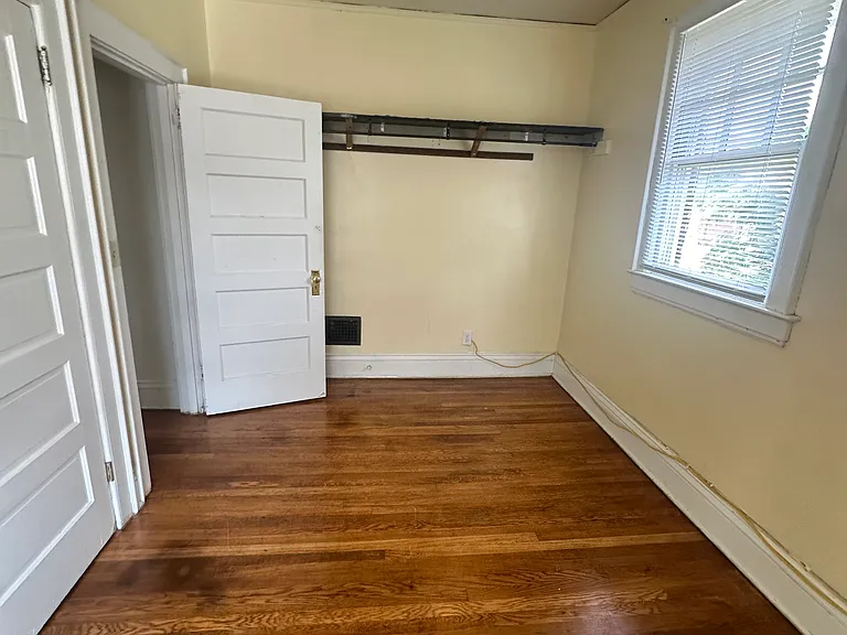 418 Beauregard St #1/2 — Photo 8