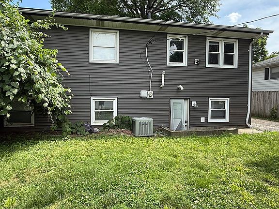 2nd image of 63 Villanova Dr