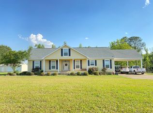 577 Bell Rd, Doerun, GA 31744