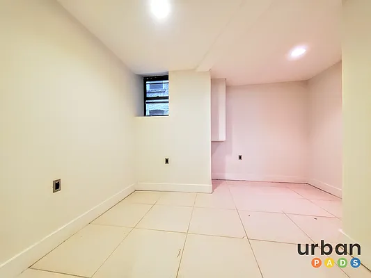 Rented by Urban Pads | media 10