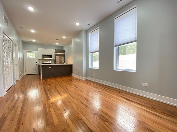 3rd image of 2731 W Lexington St #1R