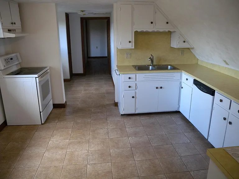 8960 Hatch Hollow Rd — Photo 14