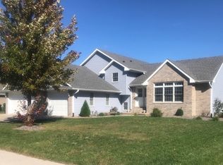 875 S Laura Ln, Diamond, IL 60416